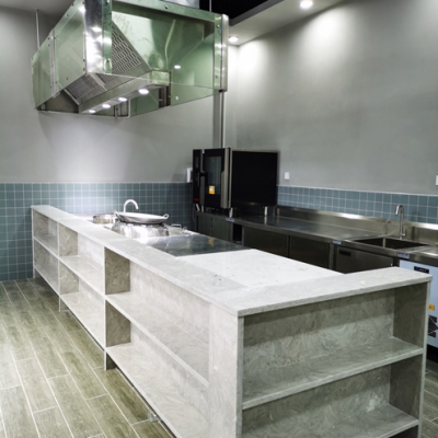 佛山市順德區梁銶琚職業技術學校烹飪實訓室